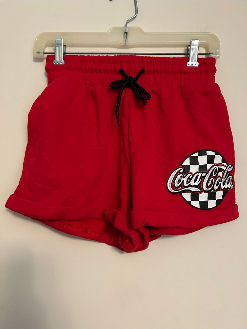 Coca Cola pull on fleece lined cuffed shorts elastic/drawstring waist size  M